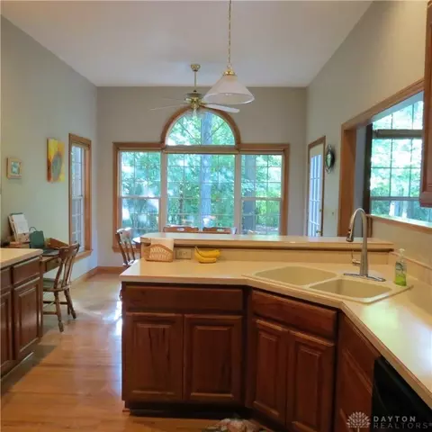 1097 E Hoewisher, Sidney, OH 45365 photo 8