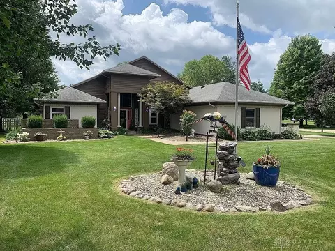 4645 Bolin Ave, Springfield, OH 45502 photo 1