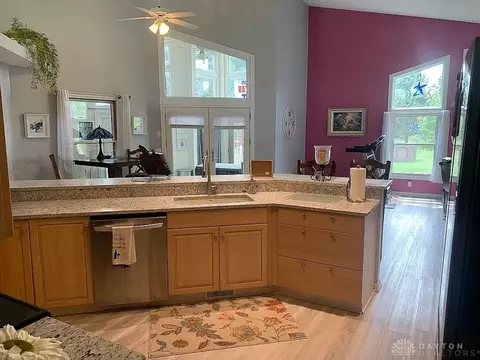 4645 Bolin Ave, Springfield, OH 45502 photo 11