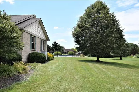 4643 Echo Hills Ave, Springfield, OH 45502 photo 4
