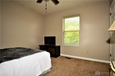 4643 Echo Hills Ave, Springfield, OH 45502 photo 10