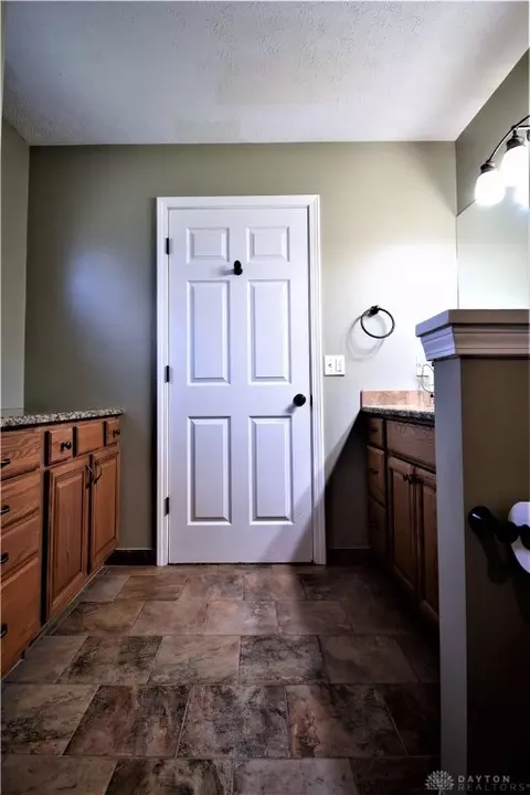 4643 Echo Hills Ave, Springfield, OH 45502 photo 31