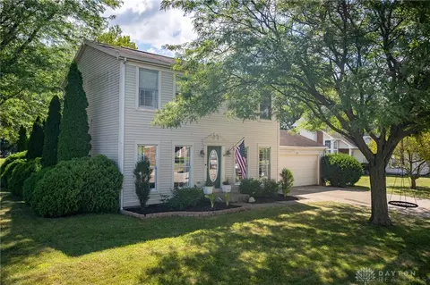 71 Heather Rd, Troy, OH 45373 photo 1