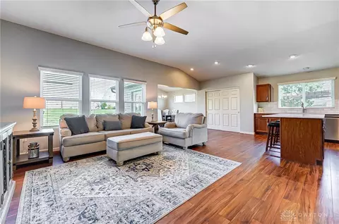5305 Valley View Dr, Morrow, OH 45152 photo 2