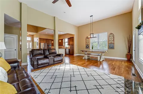 5618 Rivers Fork Dr, Morrow, OH 45152 photo 2