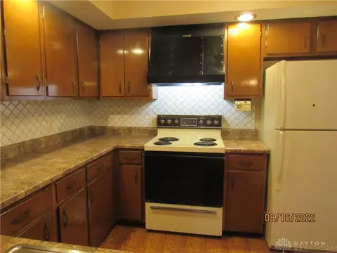 2548 Shrine Rd, Springfield, OH 45502 photo 7
