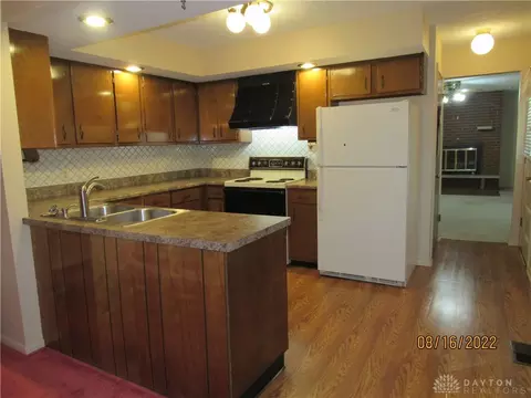 2548 Shrine Rd, Springfield, OH 45502 photo 9