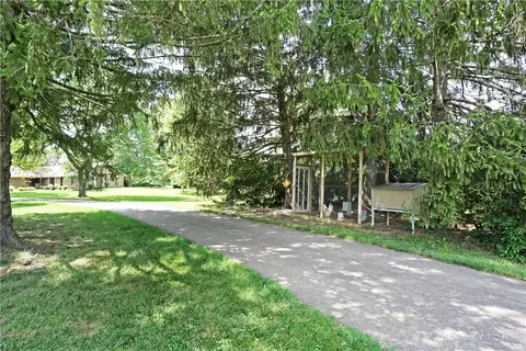 5647 Cochran Rd, Morrow, OH 45152 photo 4