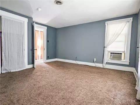 318 S 2nd St, Miamisburg, OH 45342 photo 35