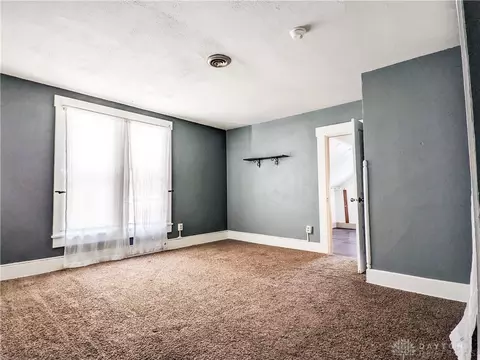 318 S 2nd St, Miamisburg, OH 45342 photo 34