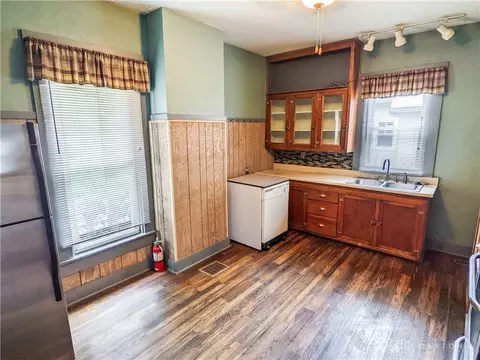 318 S 2nd St, Miamisburg, OH 45342 photo 23