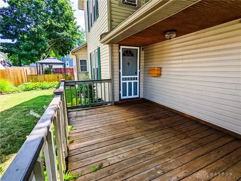 318 S 2nd St, Miamisburg, OH 45342 photo 4