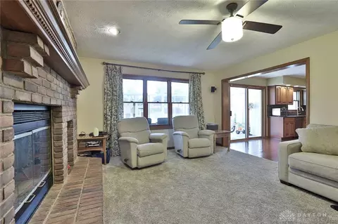 8611 Glen Eagle Ct, Springboro, OH 45066 photo 8