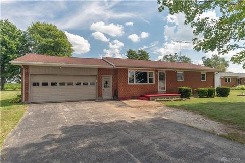 2469 Fair Rd, Sidney, OH 45365 photo 1