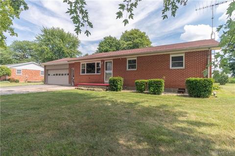 2469 Fair Rd, Sidney, OH 45365 photo 3