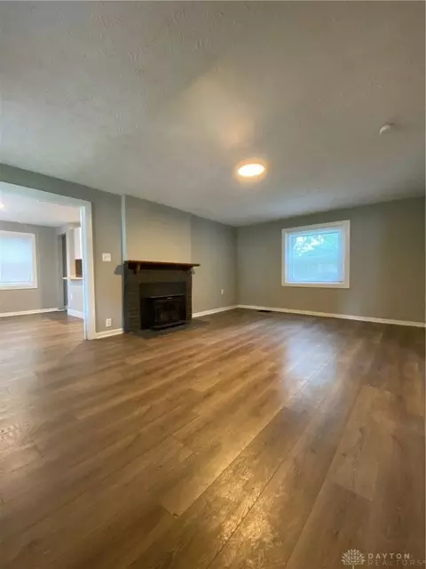 2122 Sunnyland Blvd, Springfield, OH 45506 photo 5