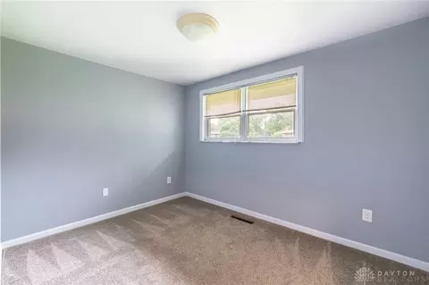 5545 Marshall Rd, Dayton, OH 45429 photo 19