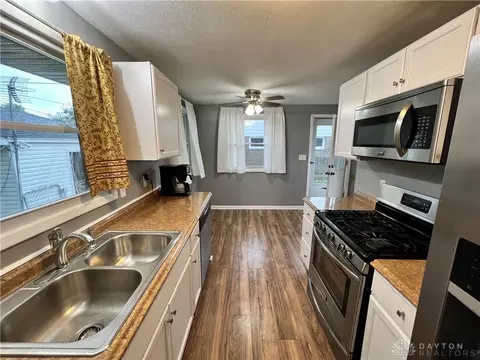 1133 Blaine Ave, Springfield, OH 45503 photo 3