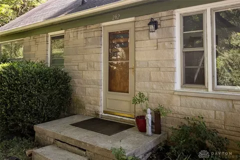 262 Hedge Dr, Springfield, OH 45504 photo 32