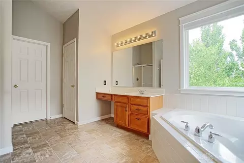 5708 Pepperridge Ct, Maineville, OH 45039 photo 22