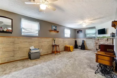 2811 Carriage Ln, Springfield, OH 45505 photo 32