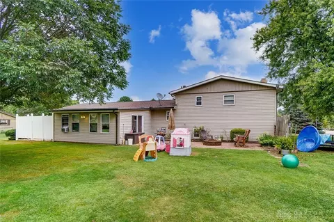 2811 Carriage Ln, Springfield, OH 45505 photo 43