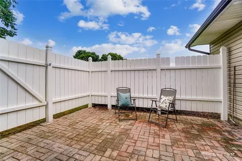 2811 Carriage Ln, Springfield, OH 45505 photo 47