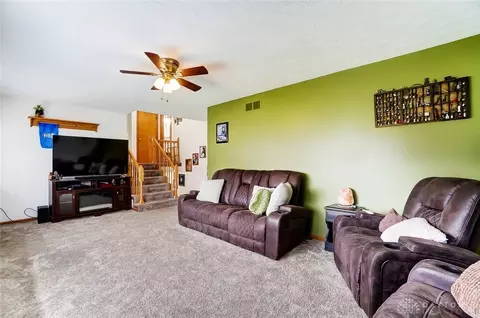 2811 Carriage Ln, Springfield, OH 45505 photo 7