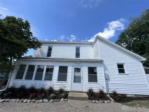 130 N Maple St, Eldorado, OH 45321 photo 3
