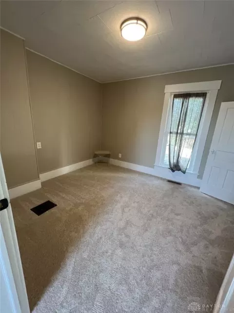 130 N Maple St, Eldorado, OH 45321 photo 9