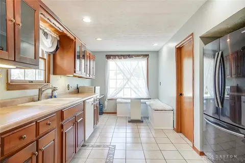 2955 Sun Valley Dr, Springfield, OH 45505 photo 18
