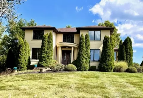 1454 Kingsgate Rd, Springfield, OH 45503 photo 1