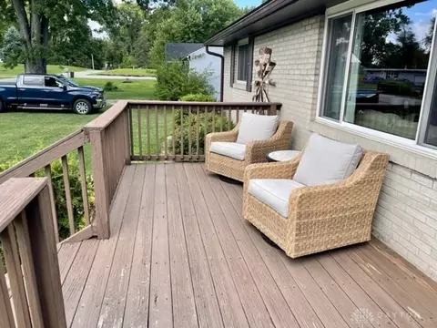300 Hickory Dr, Springfield, OH 45503 photo 4