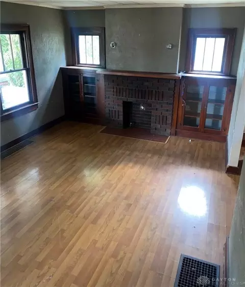 1609 W High St, Springfield, OH 45506 photo 2