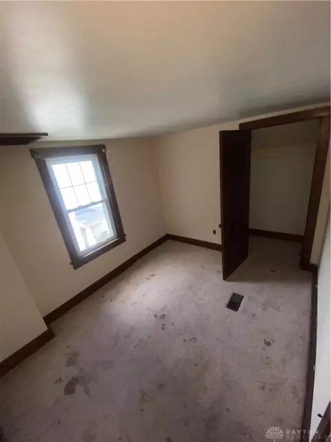 1609 W High St, Springfield, OH 45506 photo 10