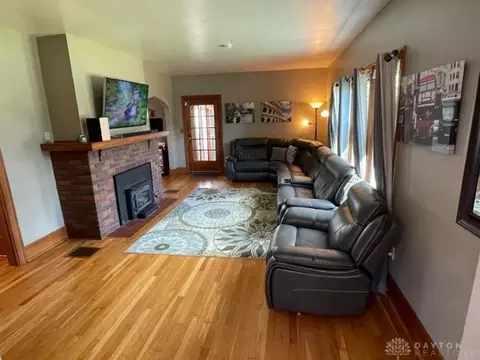 104 Dover Rd, Springfield, OH 45504 photo 12