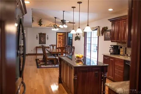 1422 Kingsgate Rd, Springfield, OH 45503 photo 46