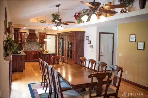 1422 Kingsgate Rd, Springfield, OH 45503 photo 23