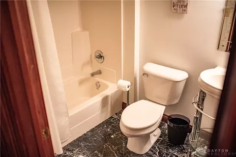 1422 Kingsgate Rd, Springfield, OH 45503 photo 54