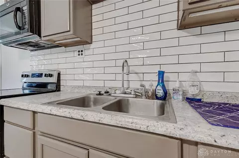 1623 Maryland Ave, Springfield, OH 45505 photo 16