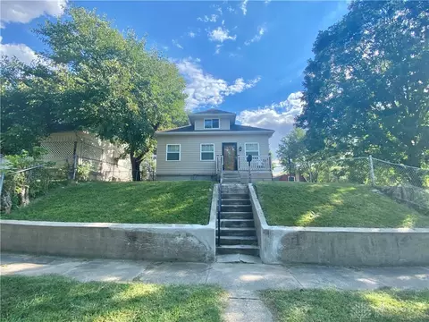 1704 Taylor Ave, Middletown, OH 45044