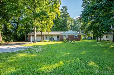 2610 Middle Urbana Rd, Springfield, OH 45502 photo 3