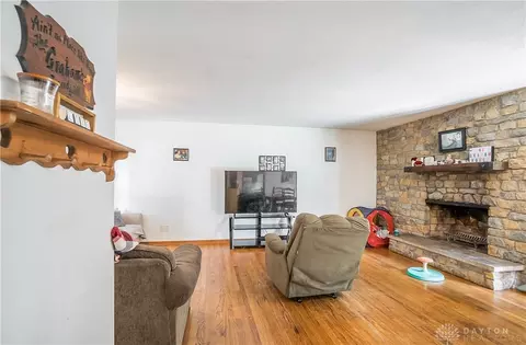 2610 Middle Urbana Rd, Springfield, OH 45502 photo 18
