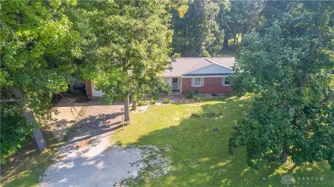 2610 Middle Urbana Rd, Springfield, OH 45502 photo 5