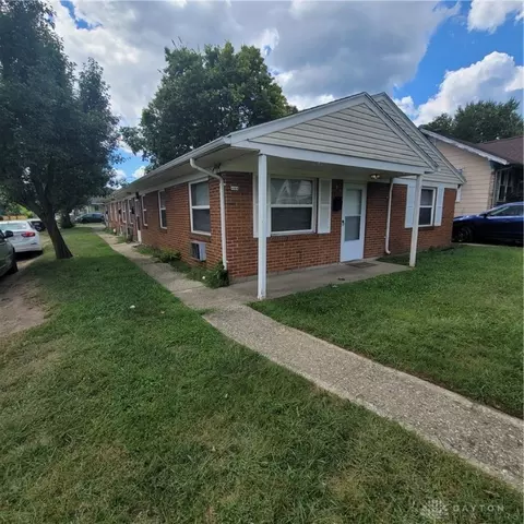 446 E Siebenthaler Ave, Dayton, OH 45405 photo 2