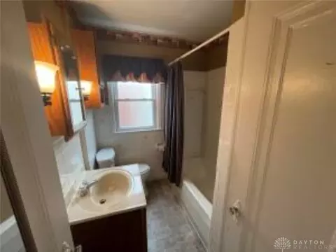 1400 N Plum St, Springfield, OH 45504 photo 14