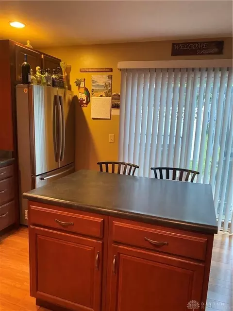 3148 Woonsocket St, Springfield, OH 45503 photo 5