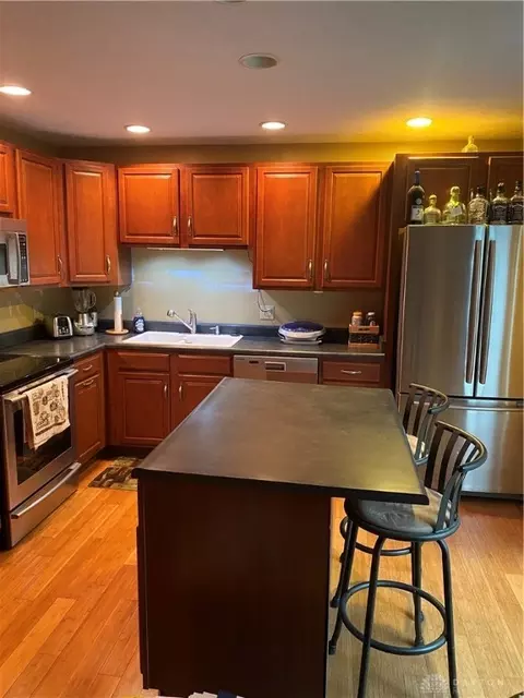3148 Woonsocket St, Springfield, OH 45503 photo 8