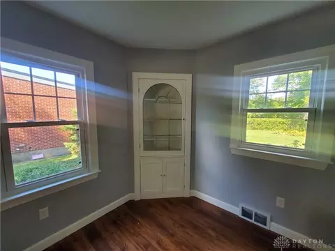 806 E Main St, Eaton, OH 45320 photo 8