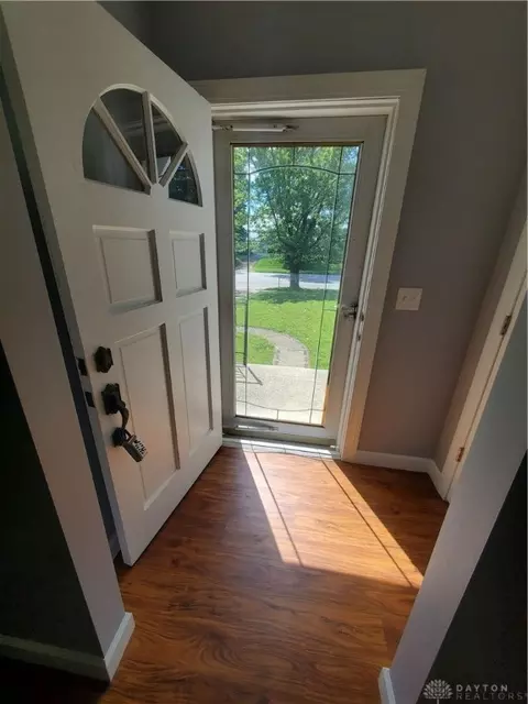 806 E Main St, Eaton, OH 45320 photo 5
